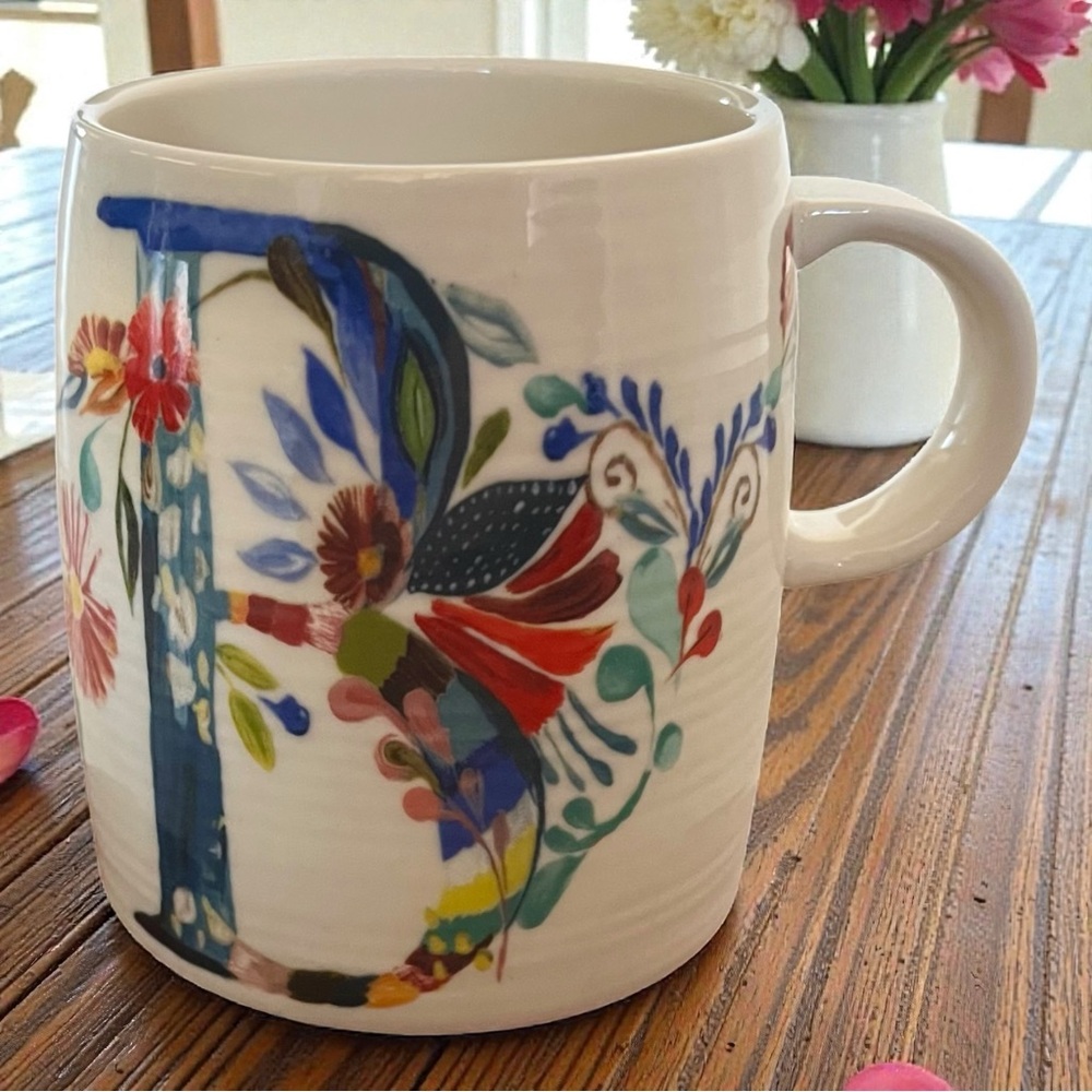 Anthropologie Starla M. Halfmann Petal Palette monogram initial "B" coffee mug
